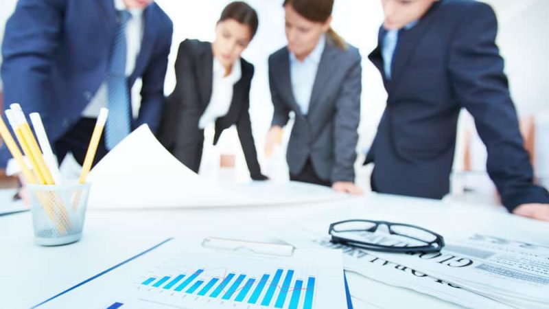 Thẩm định là gì? Điều kiện để trở thành thẩm định viên?