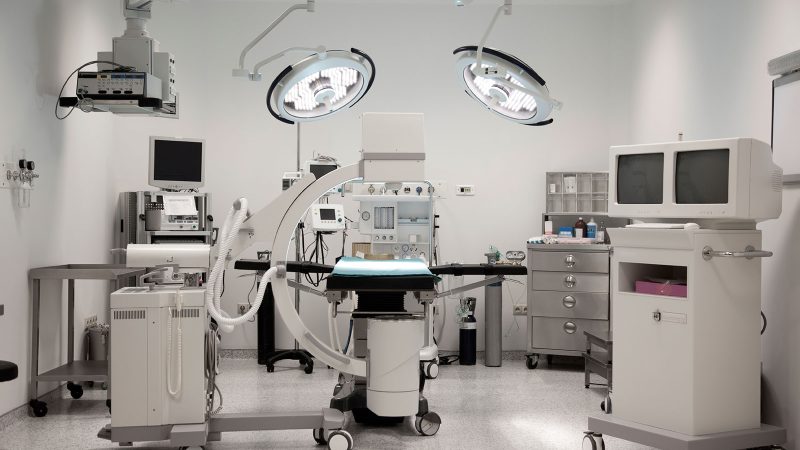 Phương pháp xác định giá gói thầu mua sắm trang thiết bị y tế