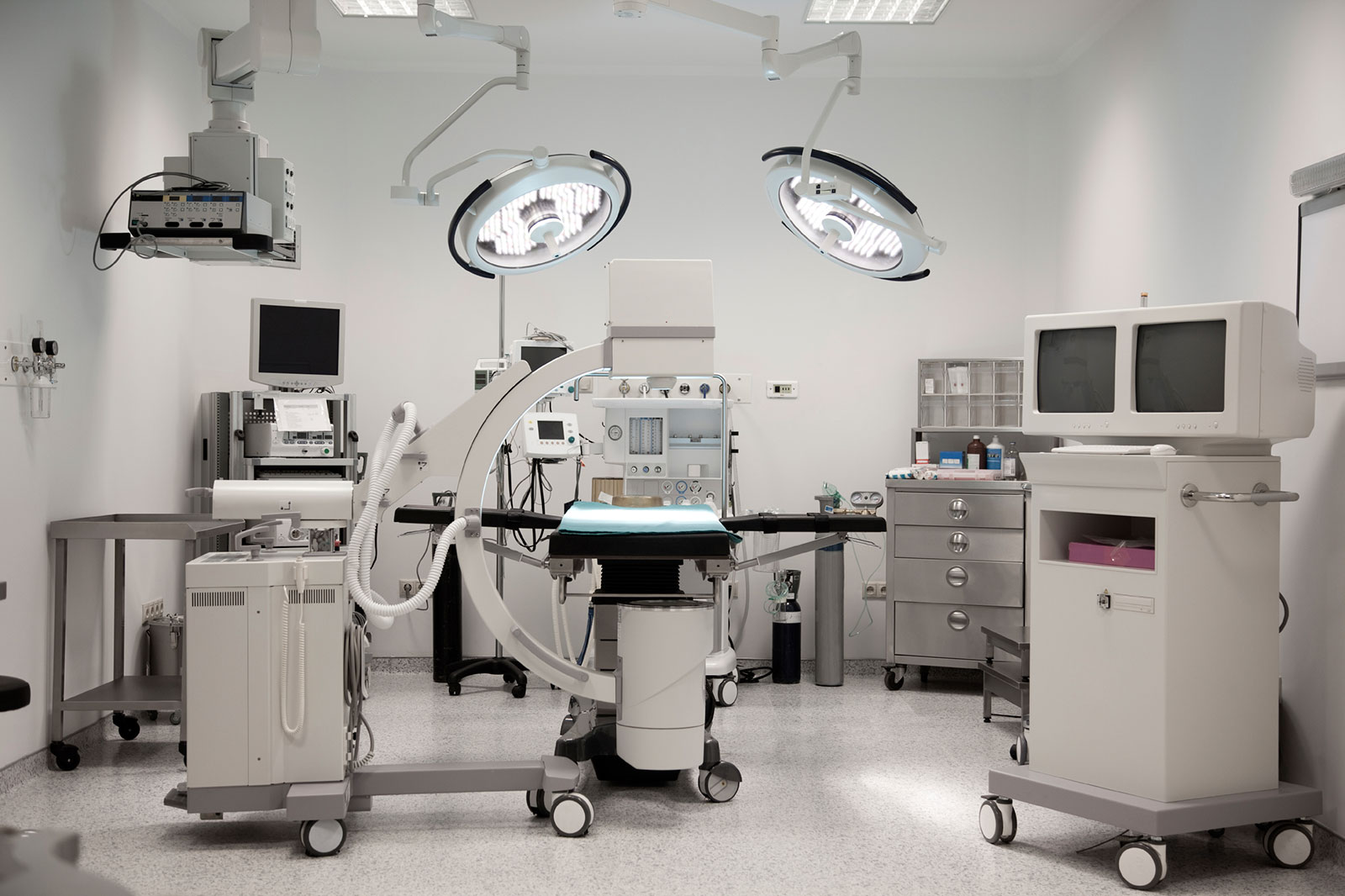 Phương pháp xác định giá gói thầu mua sắm trang thiết bị y tế