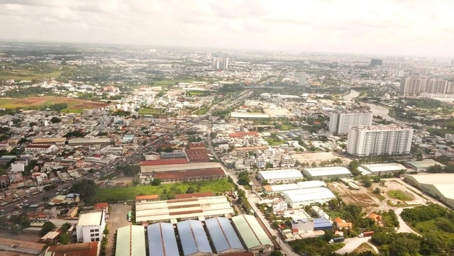 Hướng dẫn thi hành Luật Đất đai 2024: Đề xuất miễn tiền thuê đất đối với đơn vị sử dụng tài sản công để kinh doanh, cho thuê